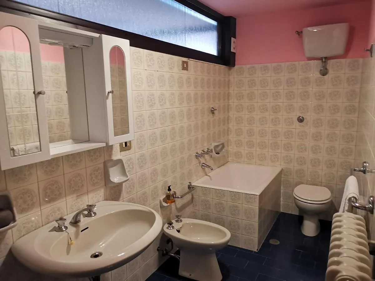B&B Villa Diego Sondrio 0*,  Italia